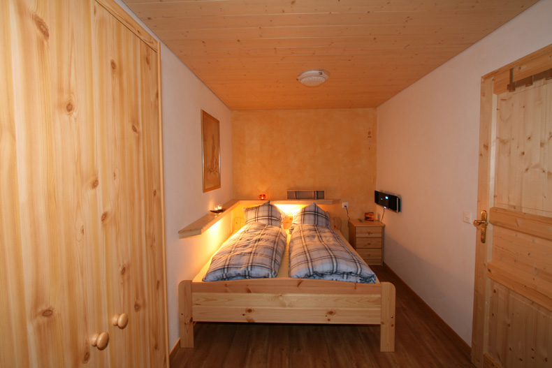 Schlafzimmer 2